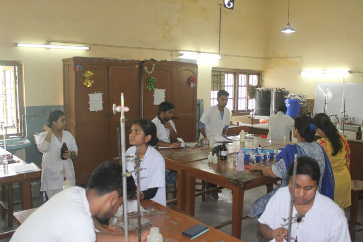 Dum Dum Motijheel College, Kolkata Laboratory of Dum Dum Motijheel College Kolkata